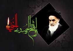 رهبر معظم انقلاب در مراسم ۱۴ خرداد در حرم امام سخنرانی می‌کنند