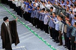 رهبر معظم انقلاب در جشن تکلیف دانش آموزان